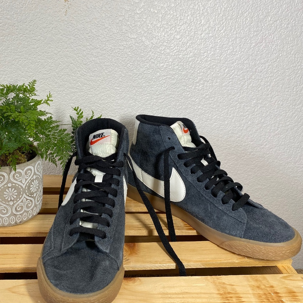 NIKE BLAZER MID '77 SUEDE BLACK